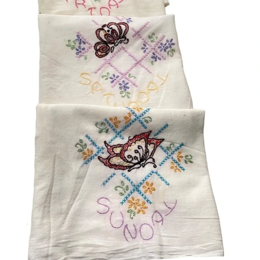 Vintage Flour Sack Embroidered Weekend Days Kitchen Towels Fri Sat Sun Butterfly